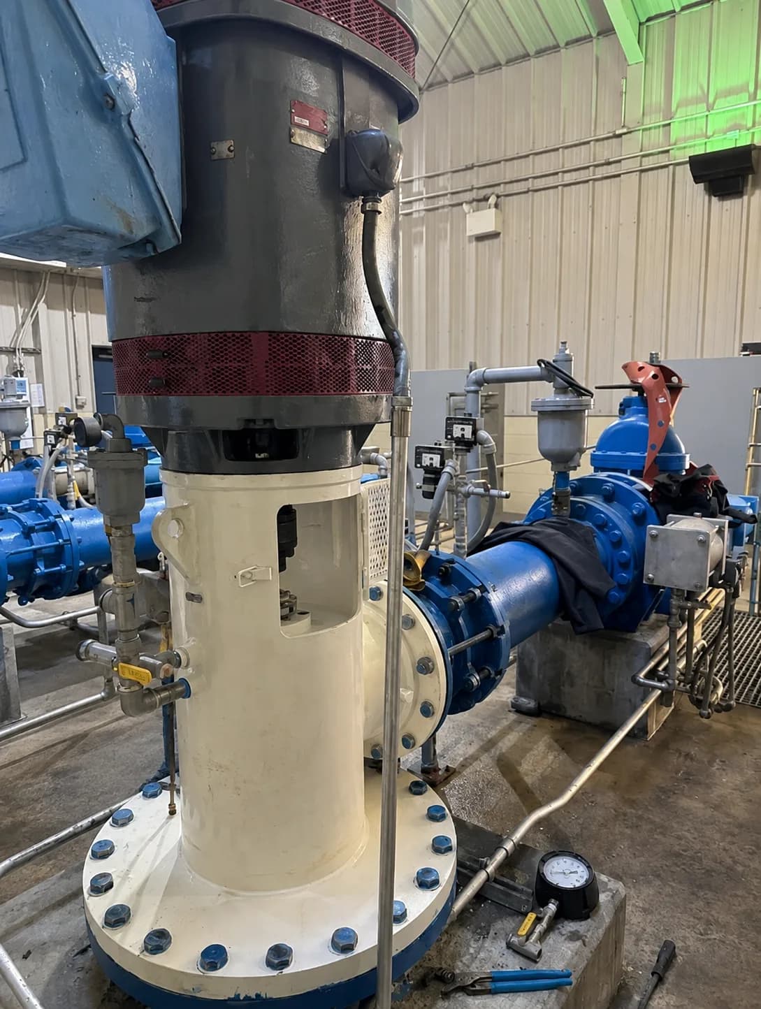 Vertical turbine pump inside an Apex-serviced pump station